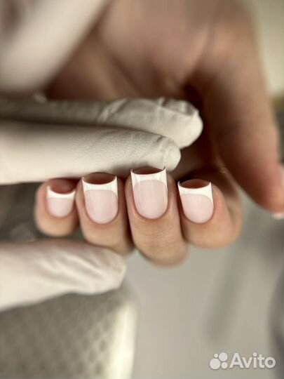 Модель на маникюр бесплатно