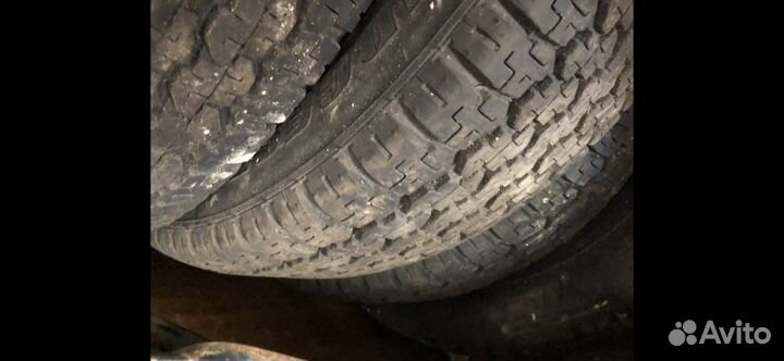 Bridgestone Dueler A/T 205/80 R16