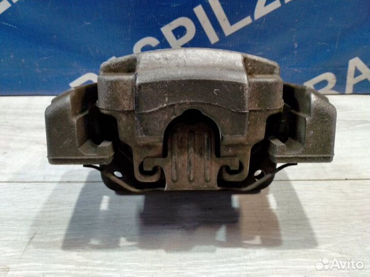 Суппорт передний левый Bmw 523I F10 N20B20B