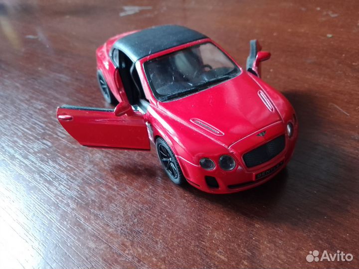 Модель bentley.альфа.крайслер