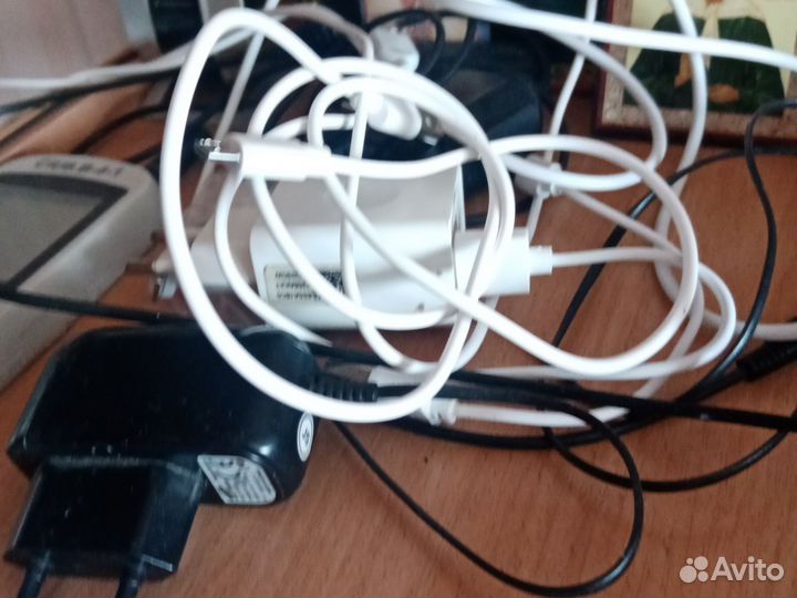 Зарядки, соединительные провода