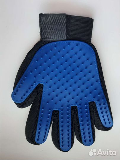 Перчатка для вычесывания шерсти