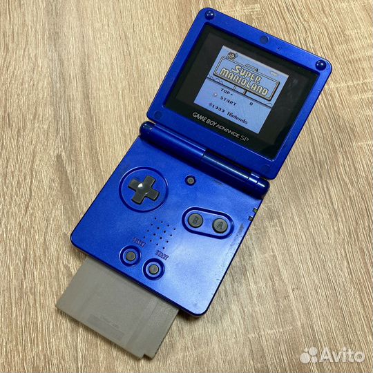 Game Boy Advance SP + картриджи