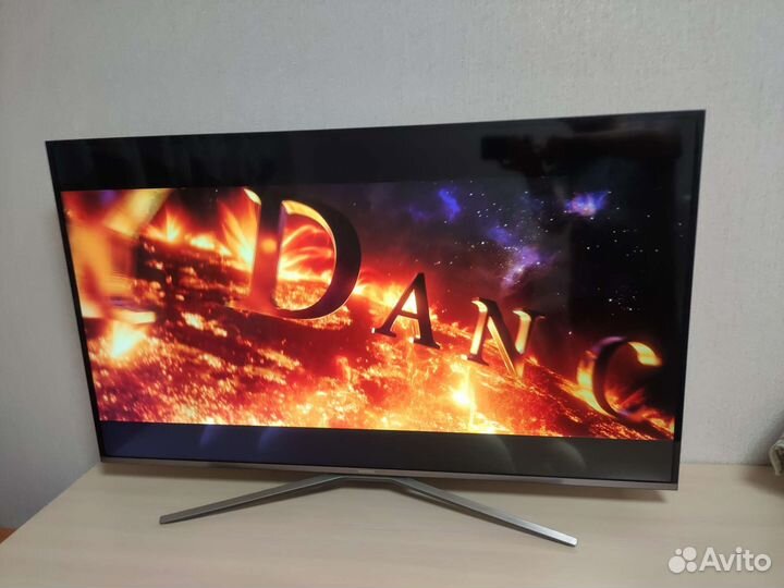 Samsung UE49KU6400U