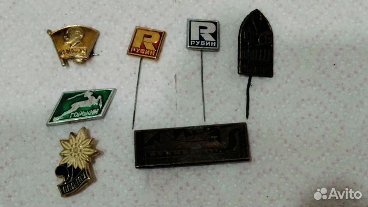 Значки и медали СССР