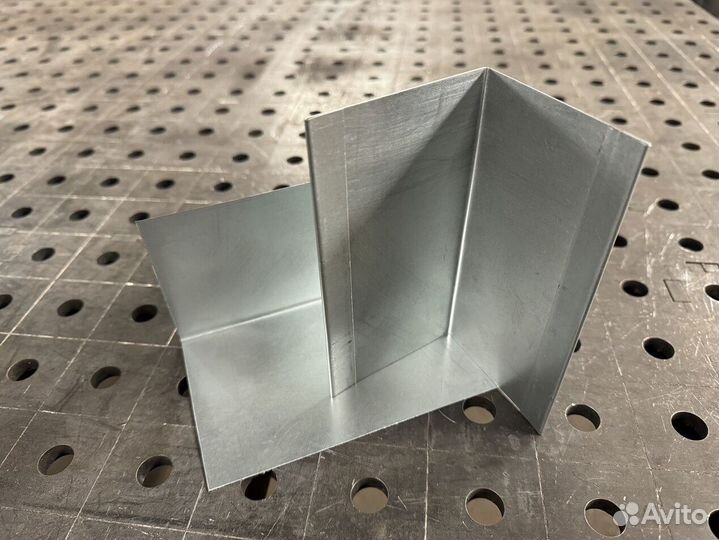 Наружный угол из оцинкованной стали