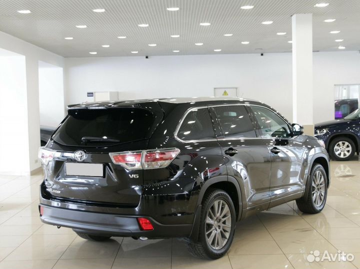 Toyota Highlander 3.5 AT, 2015, 125 300 км