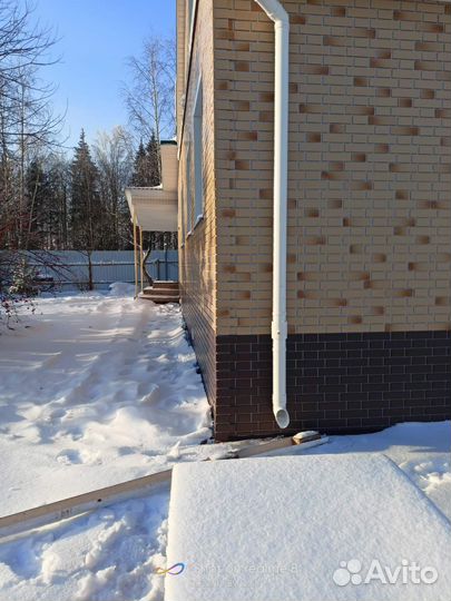 Бригада строителей