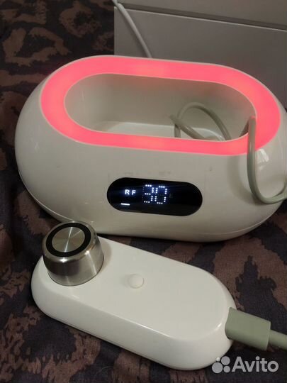 Косметологический аппарат RF лифтинга и EMS