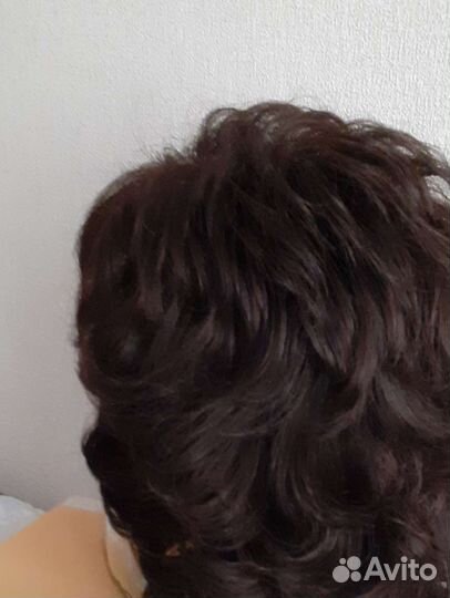 Парик женский