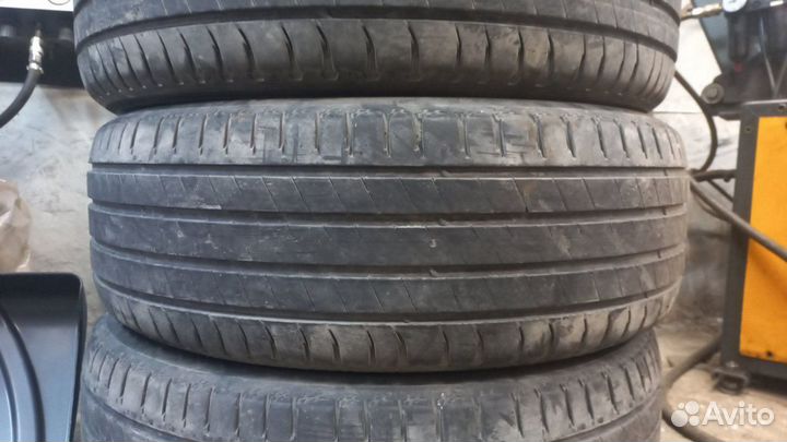 Michelin Latitude Sport 3 235/65 R17