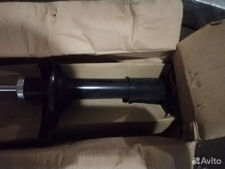 Амортизатор задний правый Hyundai Accent