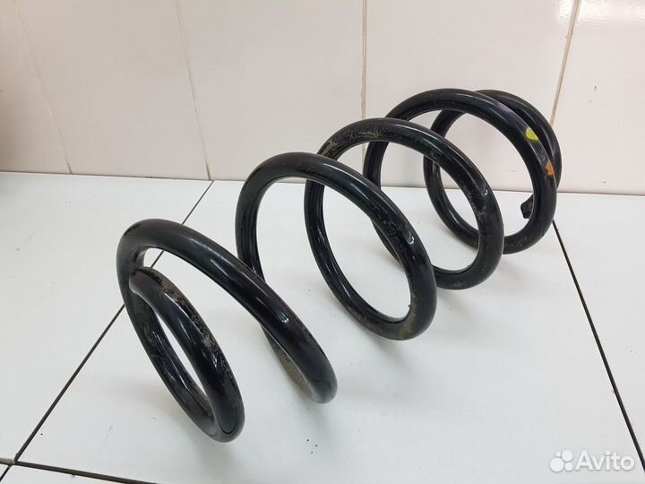 Пружина подвески передняя левая