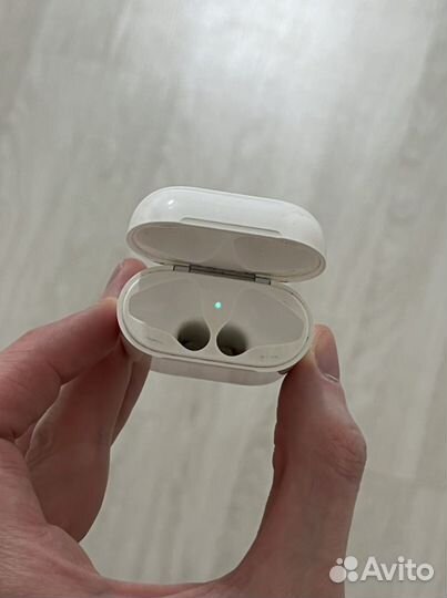 Кейс от airpods 1 оригинал