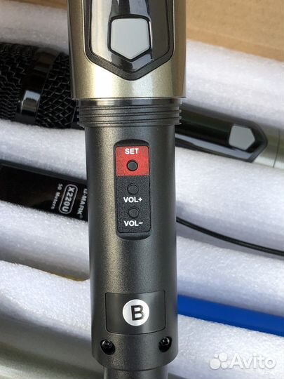 Беспроводные вокальные микрофоны G-Mark X220U