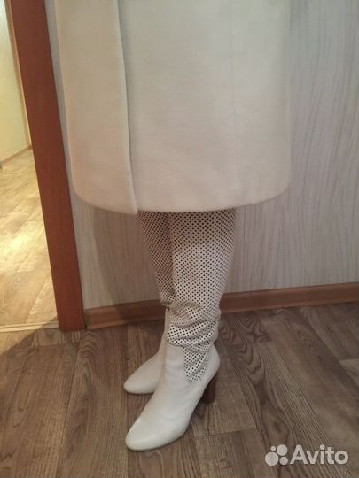 Белые сапожки