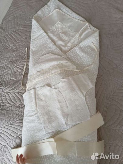 Комплект на выписку из 5 предметов