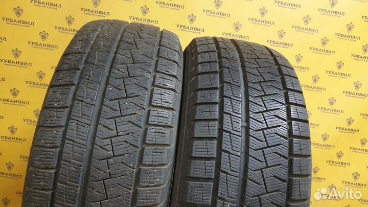 Pirelli Ice Asimmetrico 215/60 R16 95Q