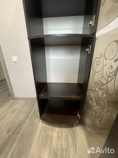 Шкаф сервант