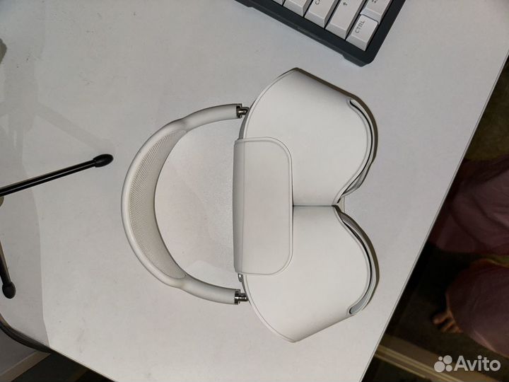 Airpods max silver