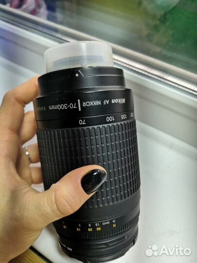 Продам фотоаппарат Nikon D90