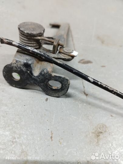 Замок, крючок, капота контролька Lexus lx 470