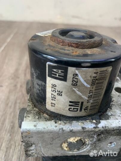 Блок abs Opel Zafira B минивэн Z16XEP 2006