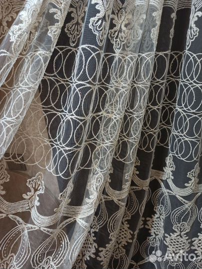 Красивая кордовая вышивка на сетке отрезы 5 и 6 м