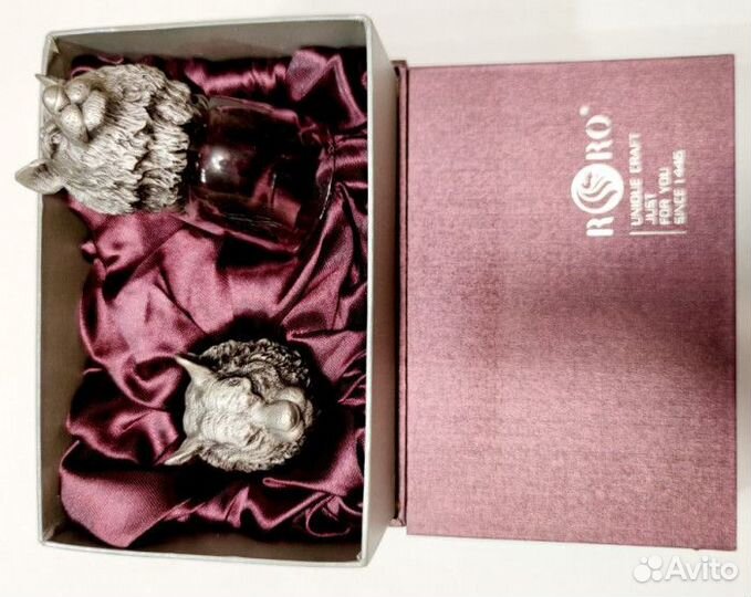 Рюмки-перевертыши с литыми головами 