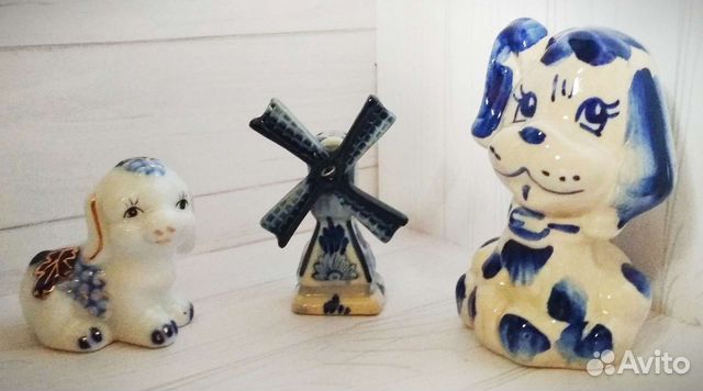 Фигурки фарфоровые