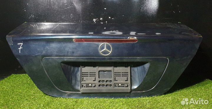 Крышка багажника Mercedes C-Class II
