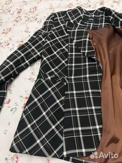 Пиджак женский 42 44