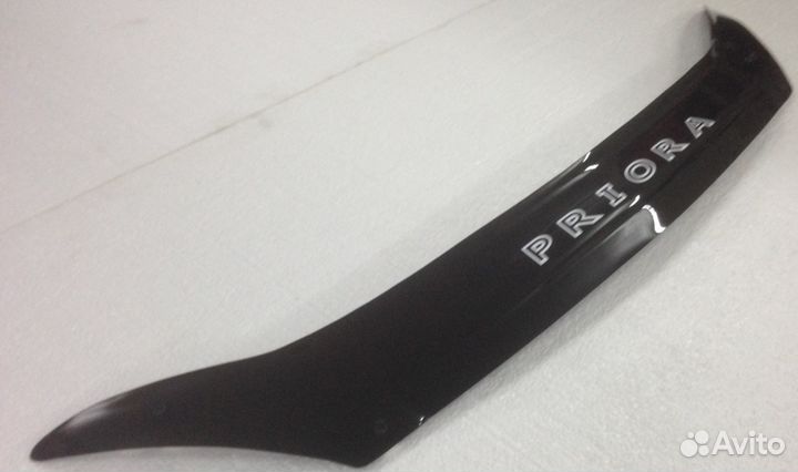 Дефлектор капота LADA Priora (без выреза)