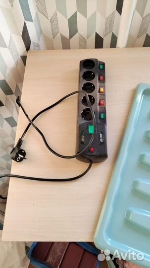 Сетевые фильтры на 3/6/8 розеток. Б/у и новый