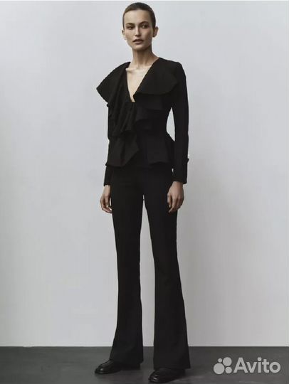 Костюм женский