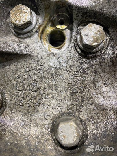 Ступица передняя левая Bmw 3-Series E90 N46B20