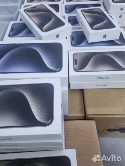 iPhone 15 Pro, 512 ГБ