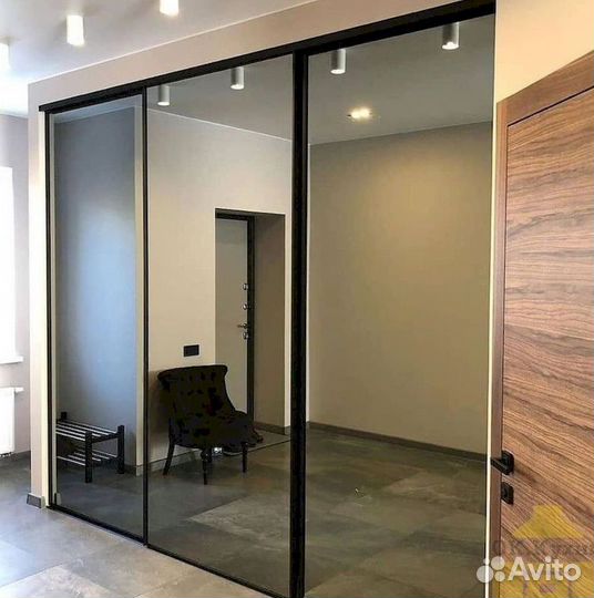 Распашной шкаф