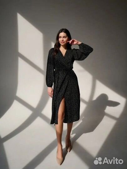 Платье на запах в горошек женское до 56 размера