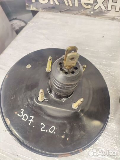 Вакуумный усилитель тормозов Peugeot 307