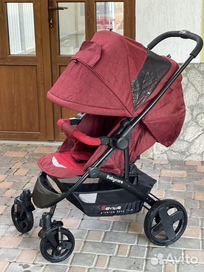 Прогулочная коляска