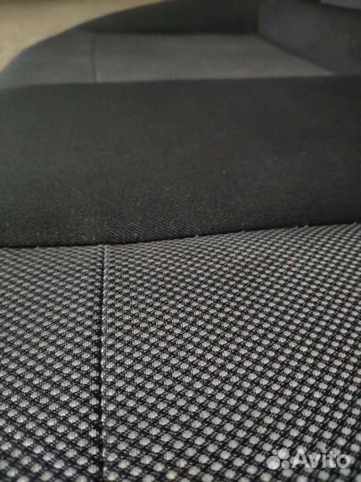 Opel Astra h 5д хэтчбек заднее сиденье