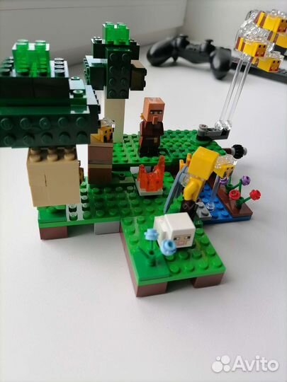 Lego minecraft пасека