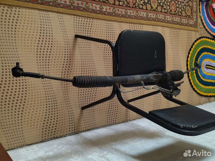 Рулевая рейка на nissan AD 1998 г