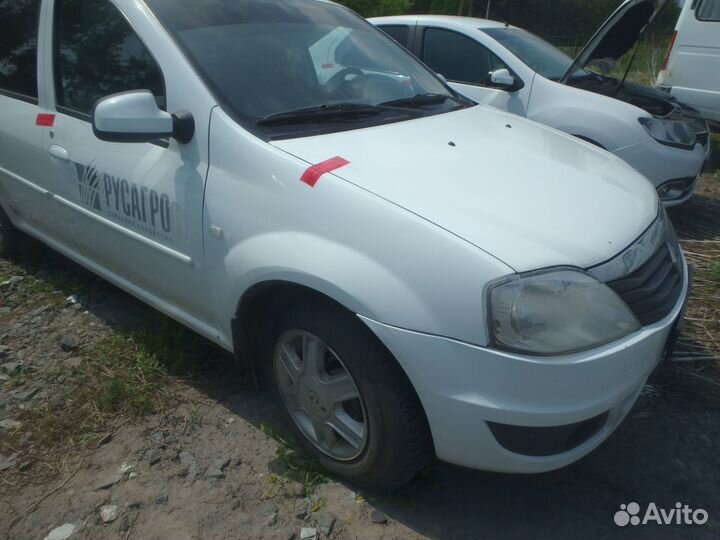 Renault Logan 1.6 МТ, 2014, 285 381 км