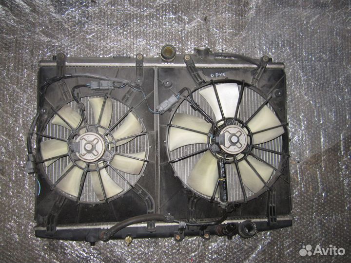 Радиатор основной Honda Odyssey RA6