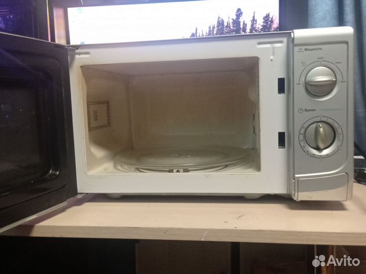 Микроволновая печь Midea