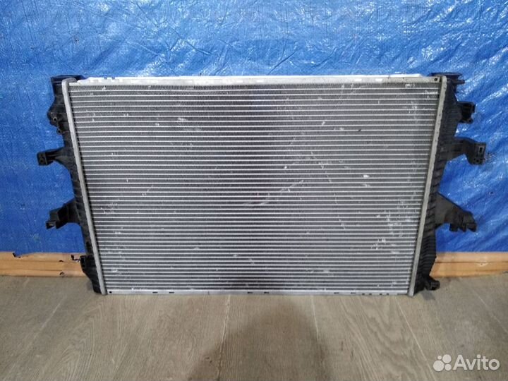 Радиатор двс Volkswagen Transporter Т5 2003-2015