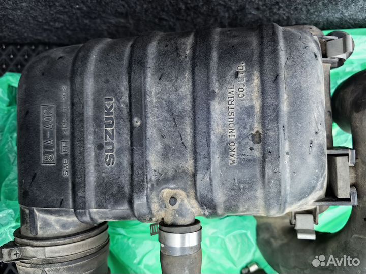 Корпус воздушного фильтра suzuki Jimny