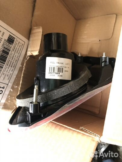 Nisan Qashqai J10 фонарь задний правый 26550je20b